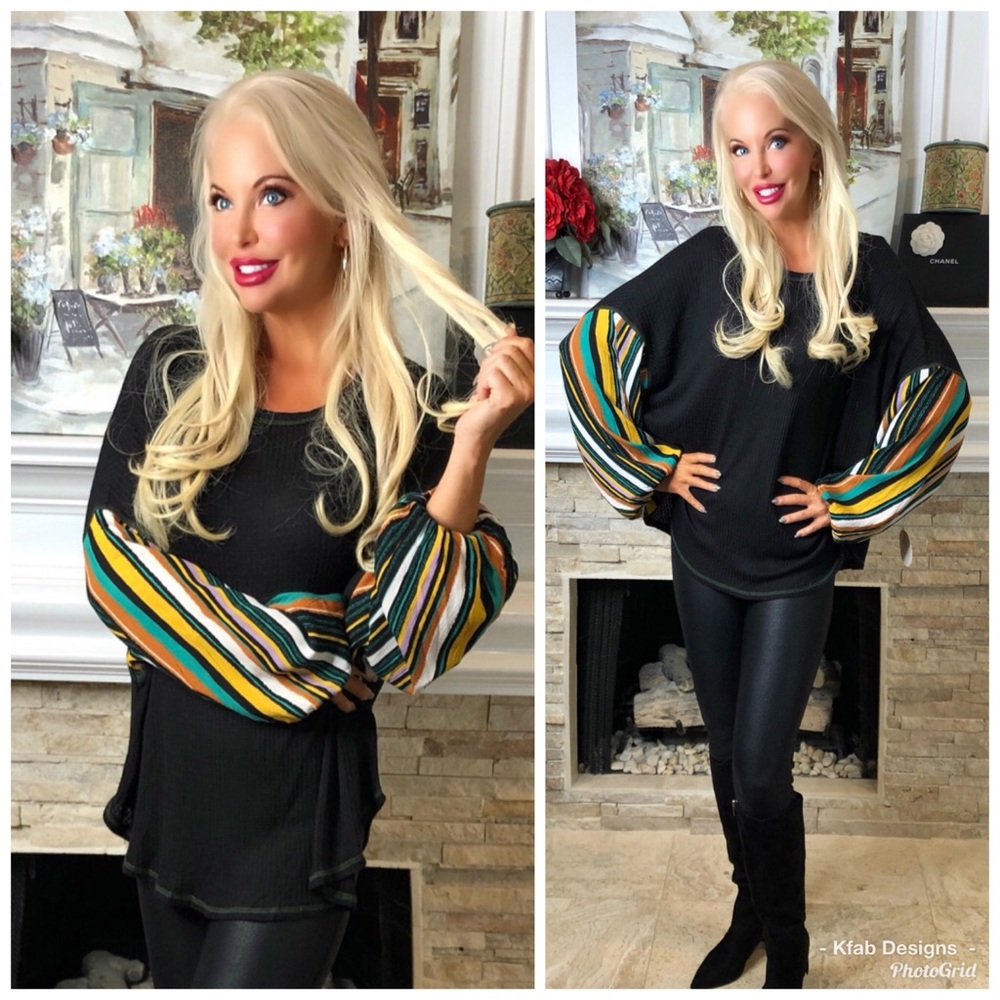 ❤️LAST 1! LAST CHANCE!! Oversized Waffle Knit Bishop Sleeve Top! - Picture 2 of 6